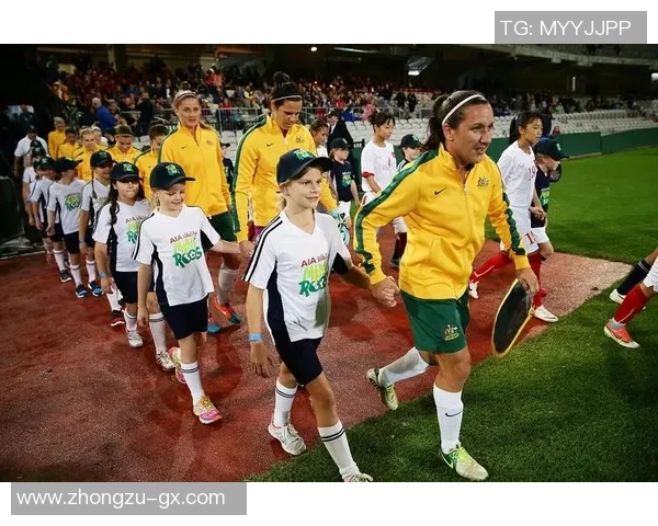 路边行人能认出的足球明星有哪些他们的故事和成就是什么 路边行人能认出的足球明星有哪些他们的故事和成就是什么