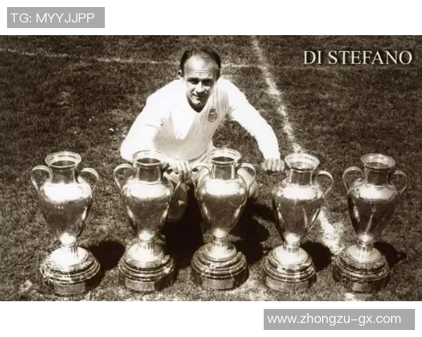 传奇足球明星19号的辉煌历程与不朽成就揭秘 传奇足球明星19号的辉煌历程与不朽成就揭秘